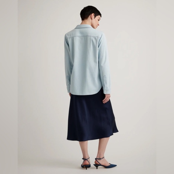 Quince Denim Shirt Women’s Size Small Distressed Blue Long Sleeve Button Down - Picture 14 of 14